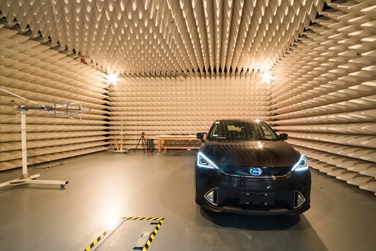 國(guó)產(chǎn)電磁兼容儀器設(shè)備